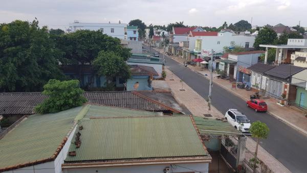 Manh Hung Hotel Buon Ma Thuot Kültér fotó